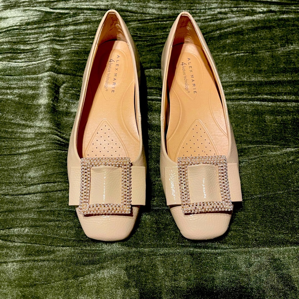 Alex Marie Cream Flats with pearl buckle , Perforated Design.